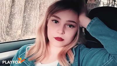 عزیزم سکسی با خوشحالی کارت تخفیف را می مکد